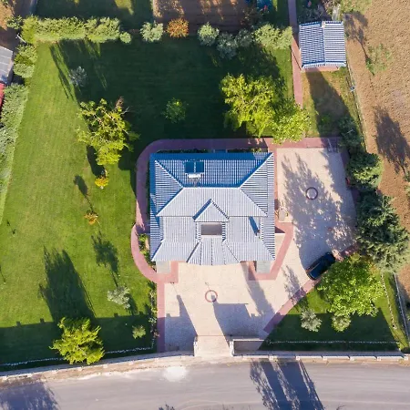 Apartment In Nature *